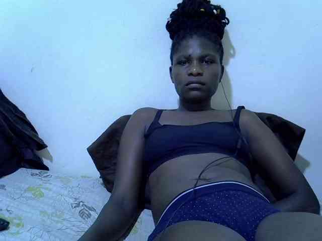 adara-lee webcam
