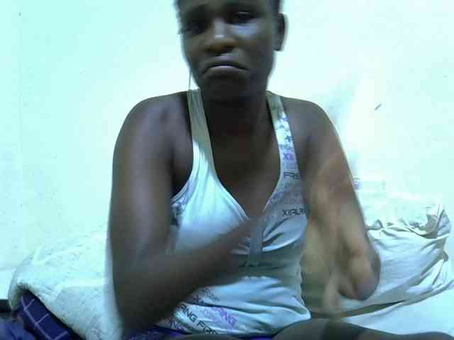 adara-lee webcam