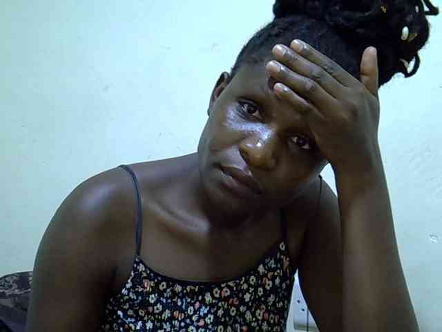 adara-lee webcam