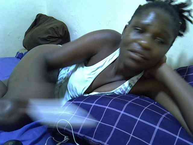 adara-lee webcam