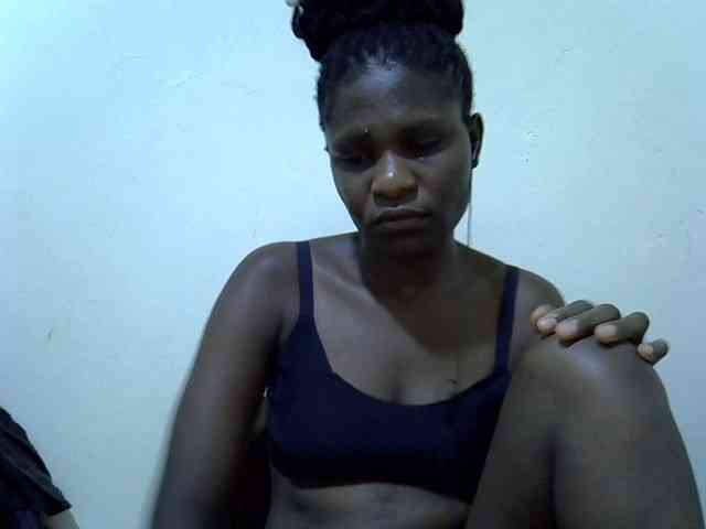 adara-lee webcam