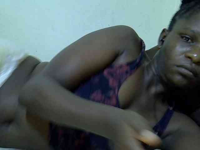 adara-lee webcam