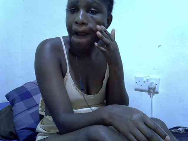 adara-lee webcam