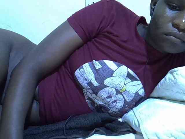 adara-lee webcam