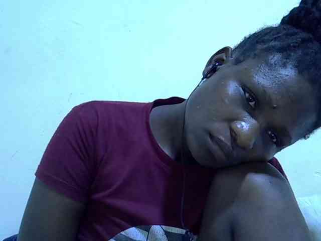 adara-lee webcam