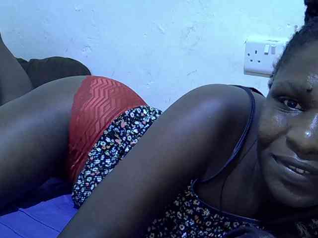 adara-lee webcam