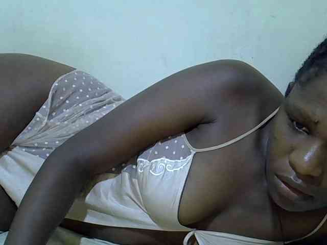 adara-lee webcam