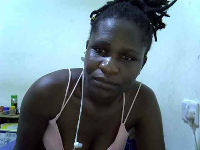 adara-lee webcam