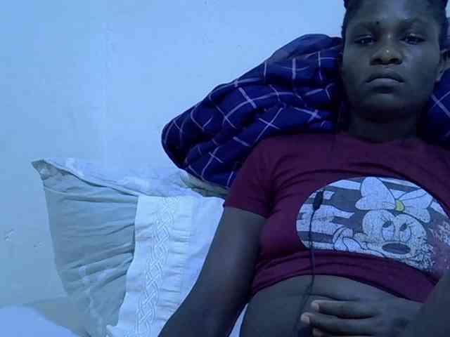 adara-lee webcam