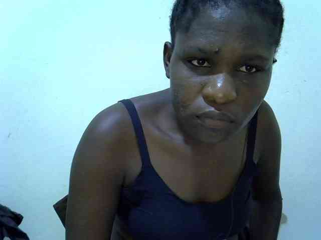 adara-lee webcam
