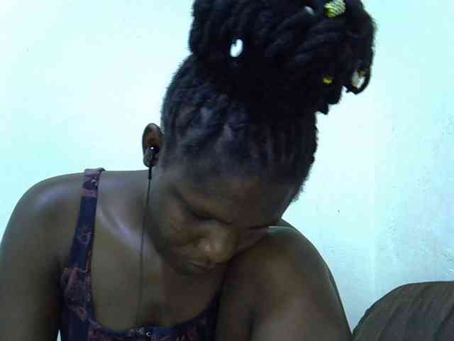 adara-lee webcam