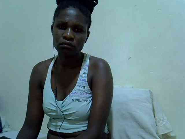 adara-lee webcam