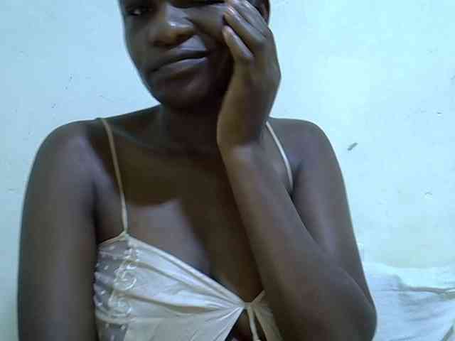 adara-lee webcam