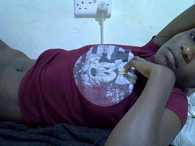 adara-lee webcam