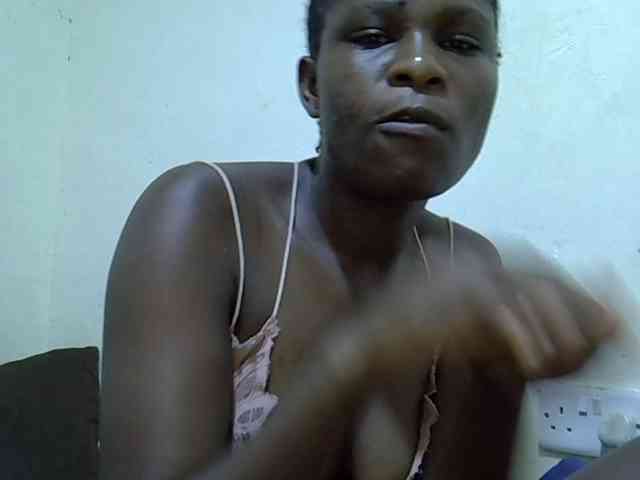 adara-lee webcam