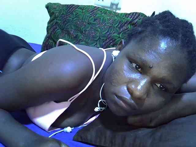 adara-lee webcam
