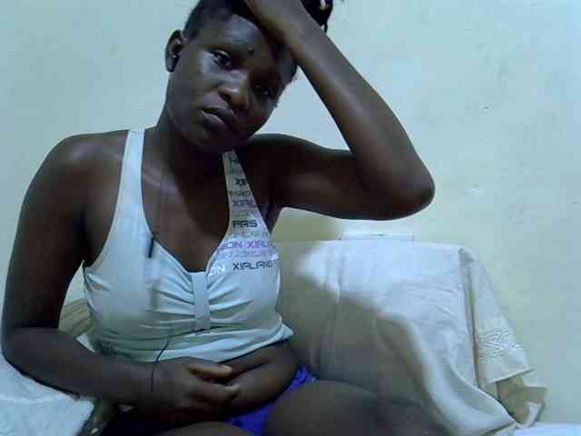 adara-lee webcam