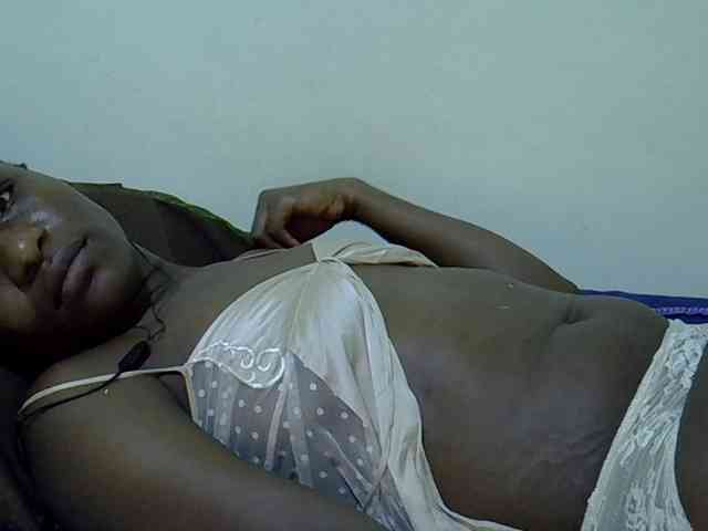 adara-lee webcam