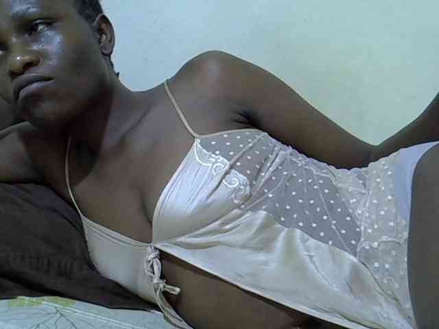 adara-lee webcam
