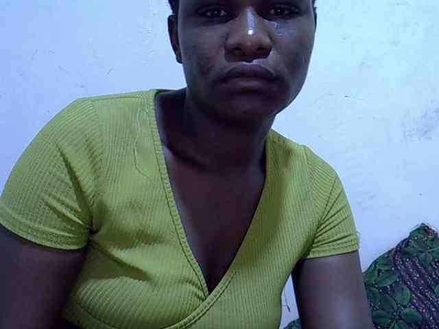 adara-lee webcam