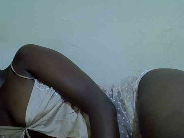 adara-lee webcam