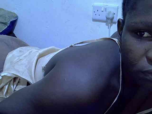 adara-lee webcam