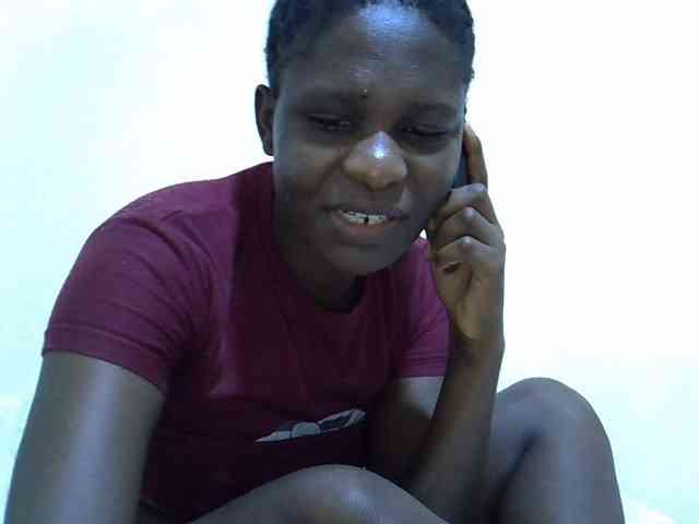 adara-lee webcam