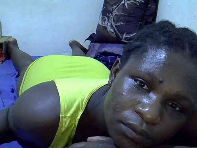 adara-lee webcam