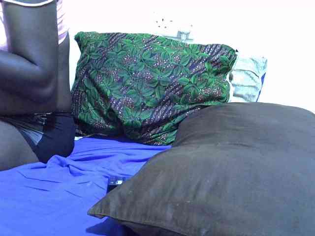 adara-lee webcam