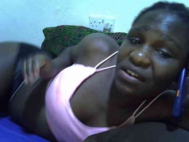 adara-lee webcam