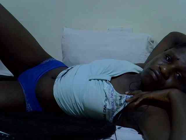 adara-lee webcam
