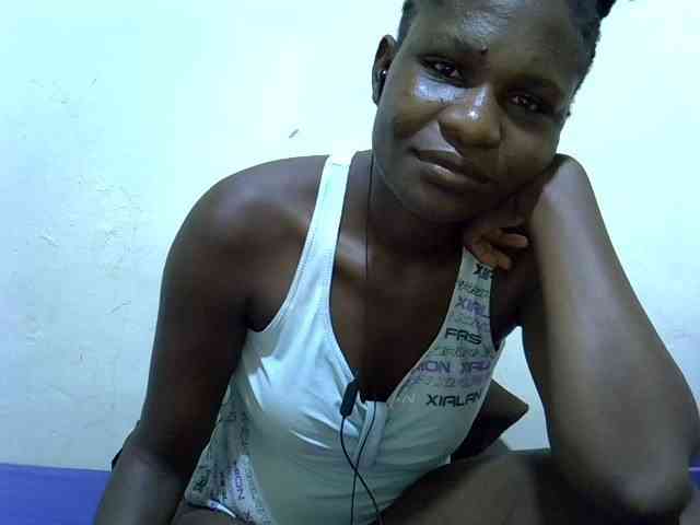 adara-lee webcam