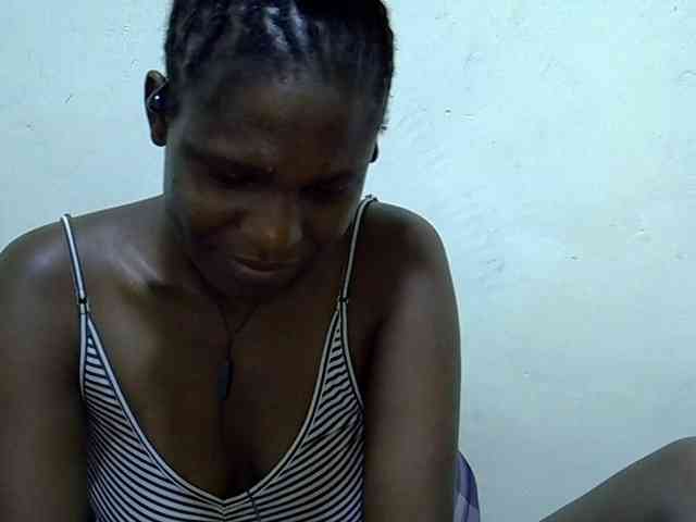 adara-lee webcam