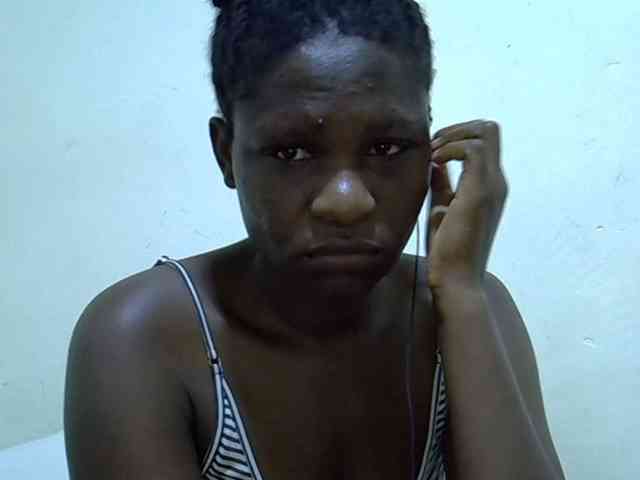 adara-lee webcam