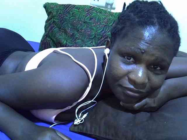 adara-lee webcam