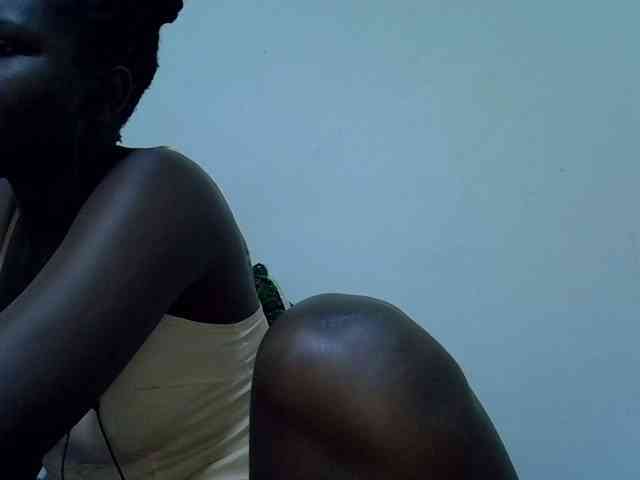 adara-lee webcam
