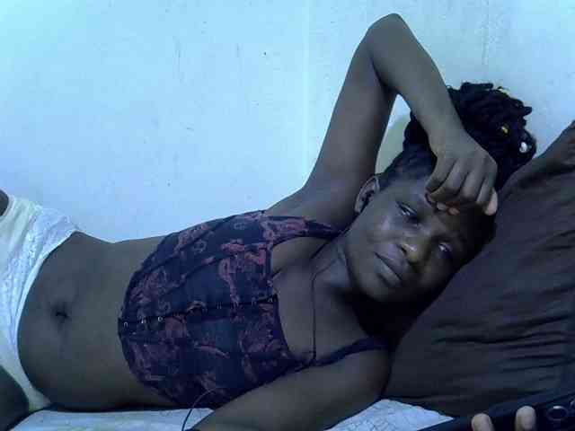 adara-lee webcam