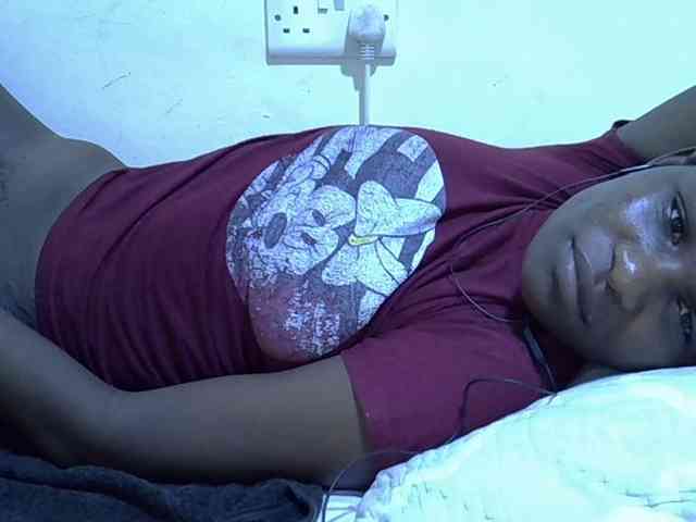 adara-lee webcam