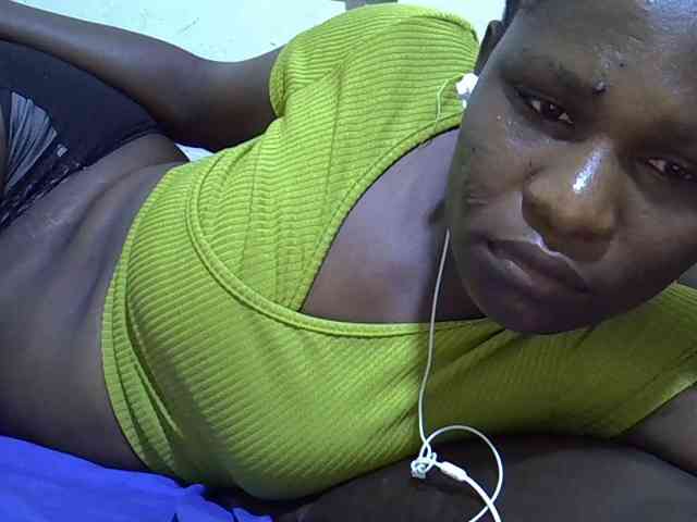 adara-lee webcam
