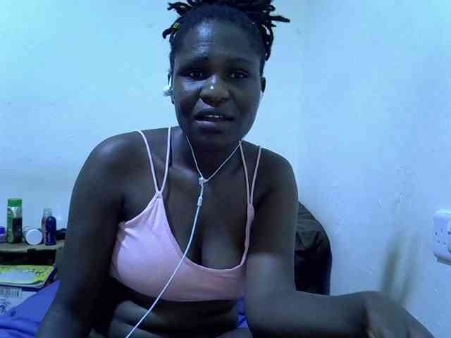 adara-lee webcam
