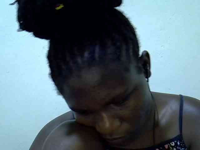 adara-lee webcam