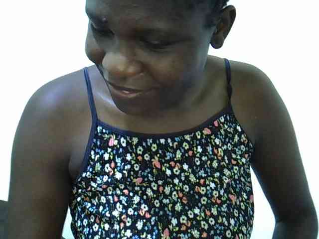 adara-lee webcam