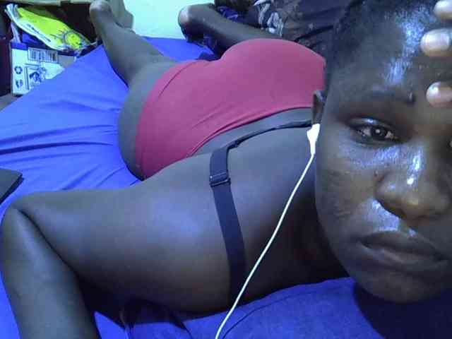 adara-lee webcam