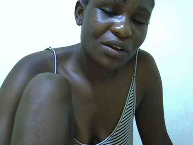 adara-lee webcam