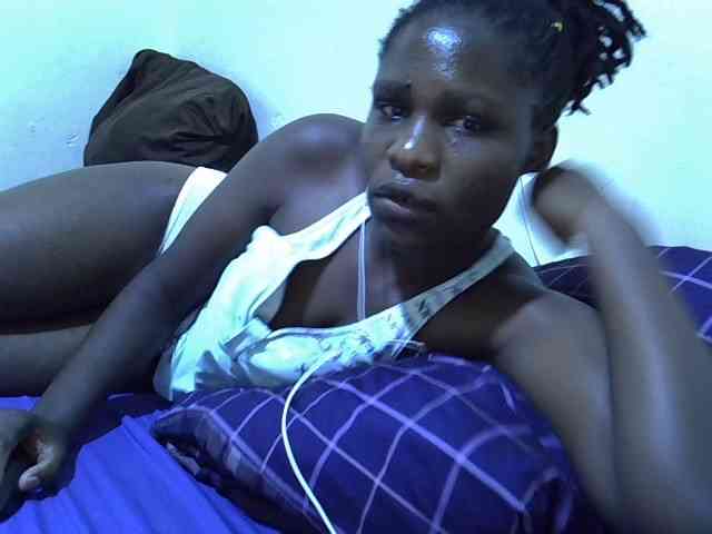 adara-lee webcam