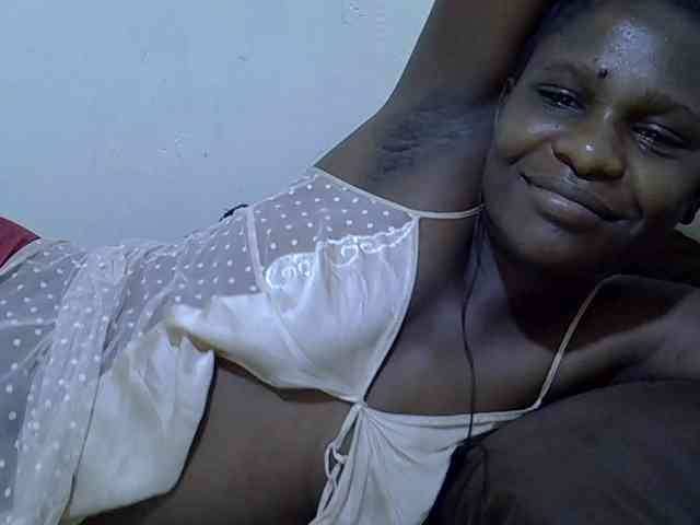 adara-lee webcam