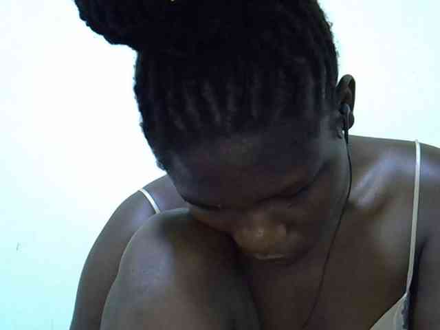 adara-lee webcam