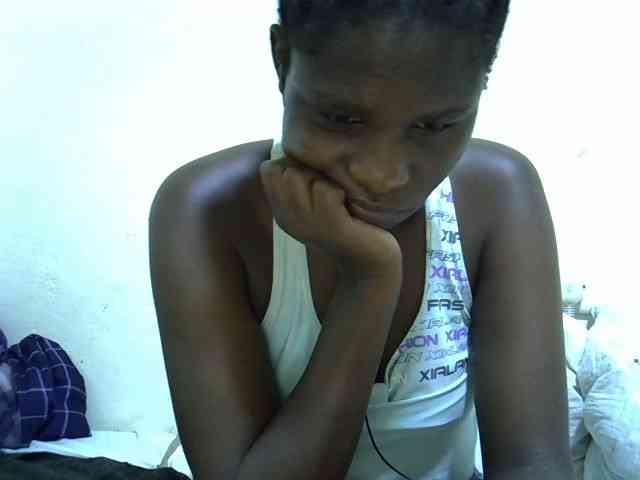 adara-lee webcam