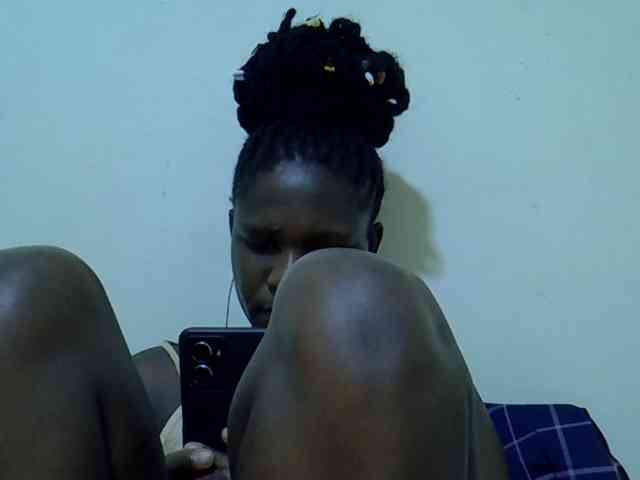 adara-lee webcam