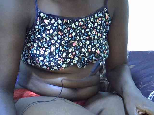 adara-lee webcam